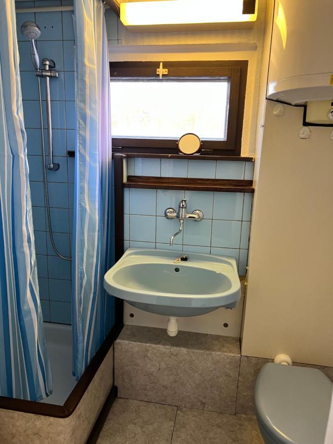 Urige Berghuette Mit Kamin Und Sauna Im Erzgebirge Nahe Schwarzwassertal 포베르샤우 외부 사진
